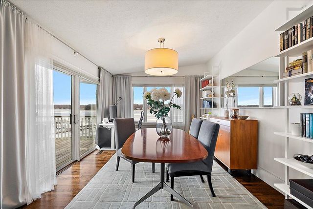 437 Graafschap Road, Holland City, MI 49423