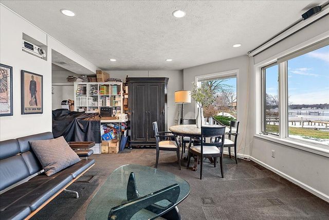 437 Graafschap Road, Holland City, MI 49423