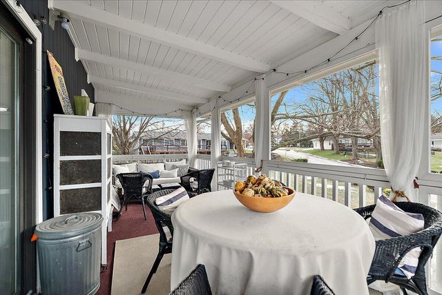 437 Graafschap Road, Holland City, MI 49423