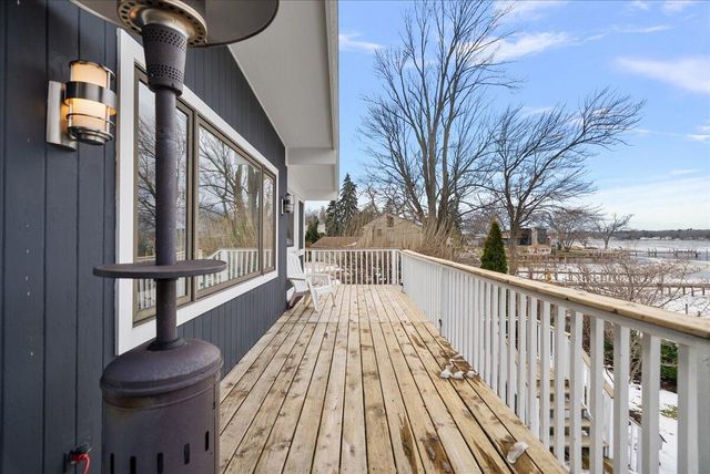 437 Graafschap Road, Holland City, MI 49423