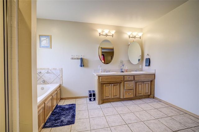 990 Sunflower Drive, Tuttle, OK 73089