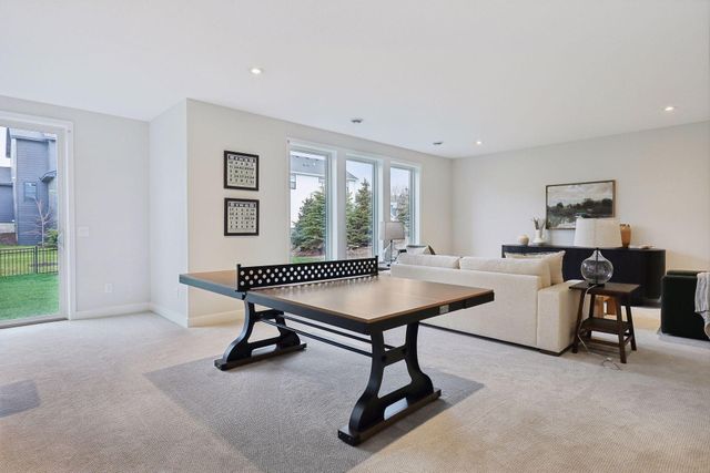 7254 61st Street S, Cottage Grove, MN 55016