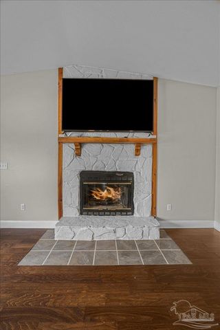 5946 Greenfield St, Pace, FL 32571