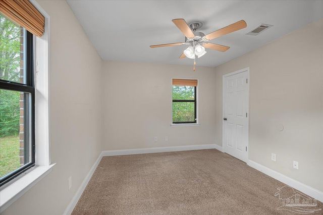 5946 Greenfield St, Pace, FL 32571