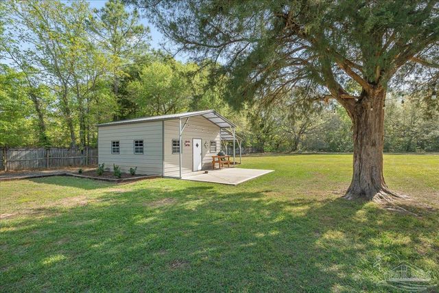 5946 Greenfield St, Pace, FL 32571