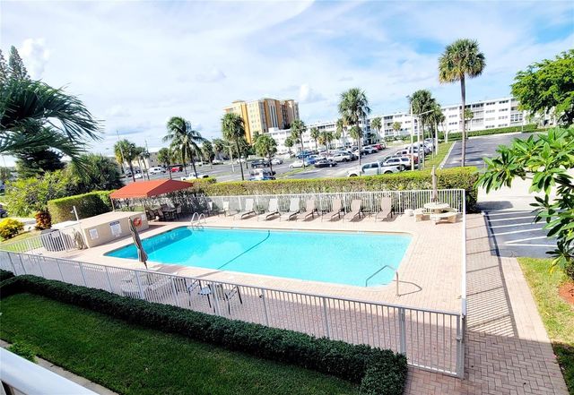 3200 NE 7th Court 208a, Pompano Beach, FL 33062