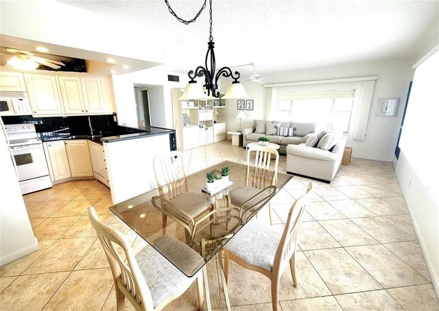3200 NE 7th Court 208a, Pompano Beach, FL 33062