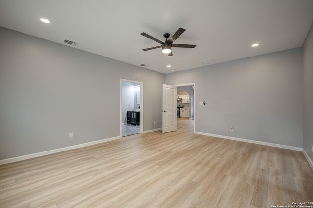 10750 Green Lake, San Antonio, TX 78223