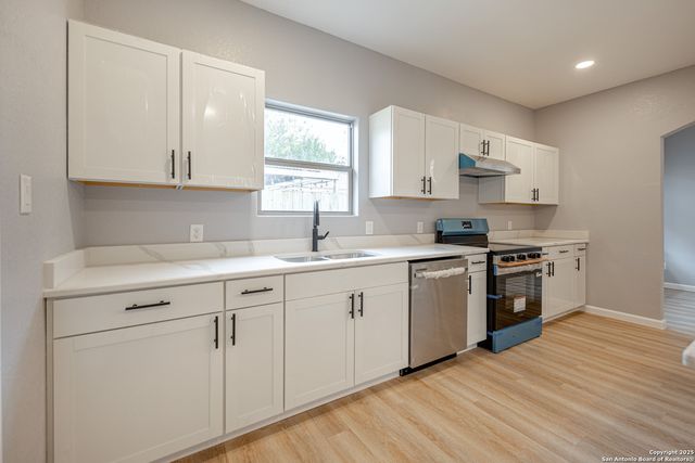 10750 Green Lake, San Antonio, TX 78223