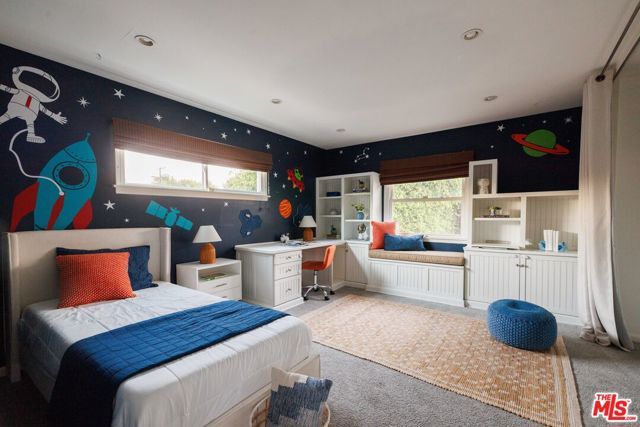 4176 Klump Avenue, Studio City (los Angeles), CA 91602