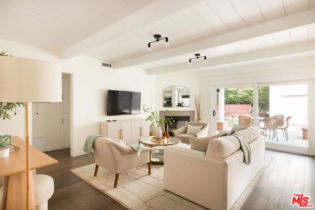 4176 Klump Avenue, Studio City (los Angeles), CA 91602