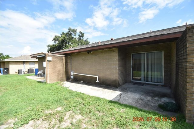 409 BIG CEDAR WAY B, Brandon, FL 33510
