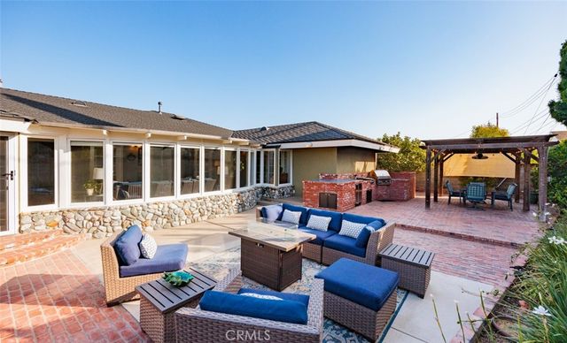 13621 Rushmore Lane, North Tustin, CA 92705