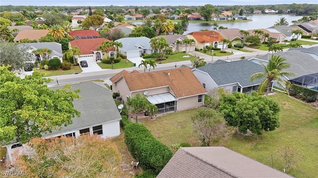 655 Lambton LN, Naples, FL 34104