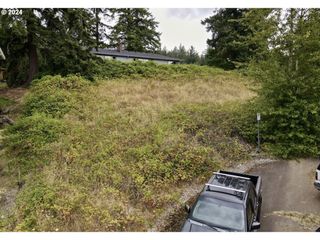 14139 Se INSLEY St, Portland, OR 97236