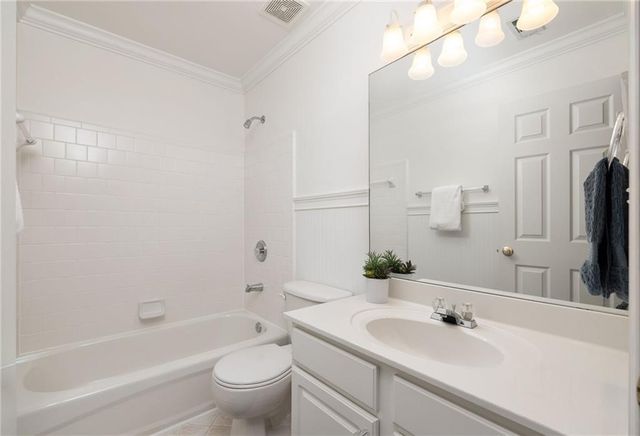 200 Persimmon Trail, Woodstock, GA 30188