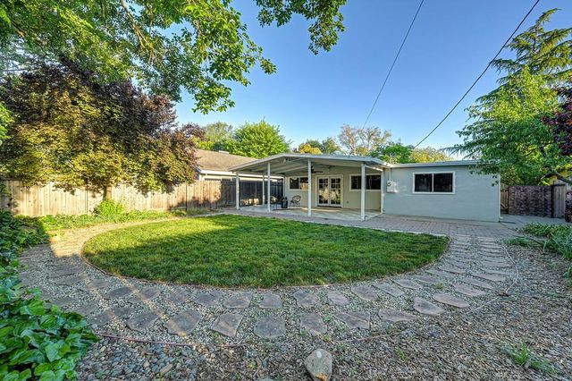 1406 Duke Dr, Davis, CA 95616