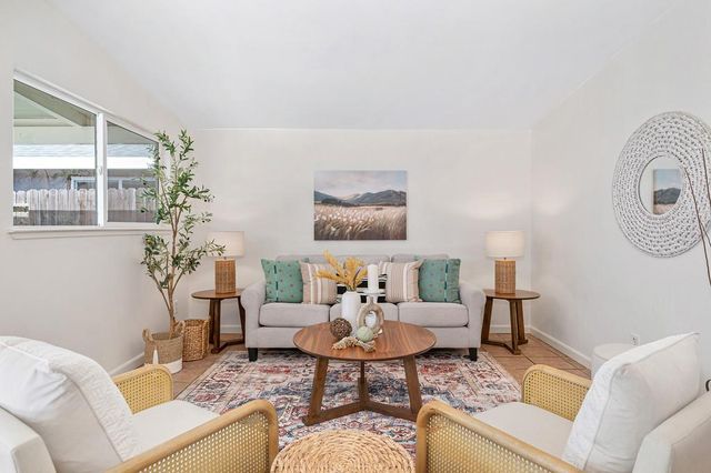 1406 Duke Dr, Davis, CA 95616