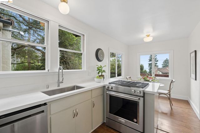 765 Euclid Ave, Berkeley, CA 94708
