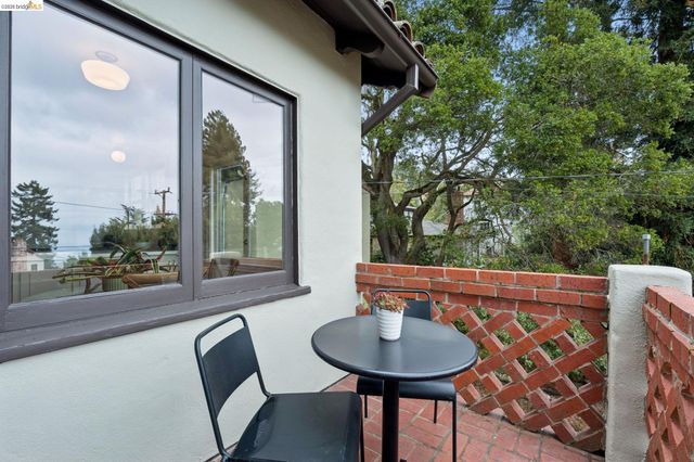 765 Euclid Ave, Berkeley, CA 94708