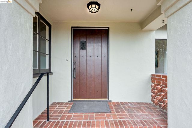 765 Euclid Ave, Berkeley, CA 94708