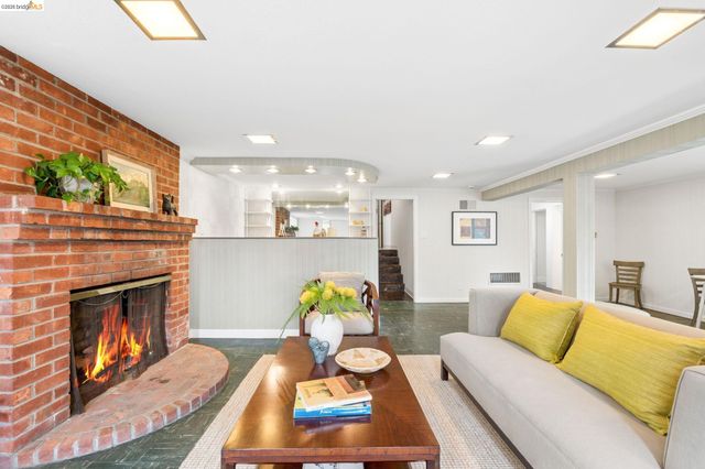 765 Euclid Ave, Berkeley, CA 94708