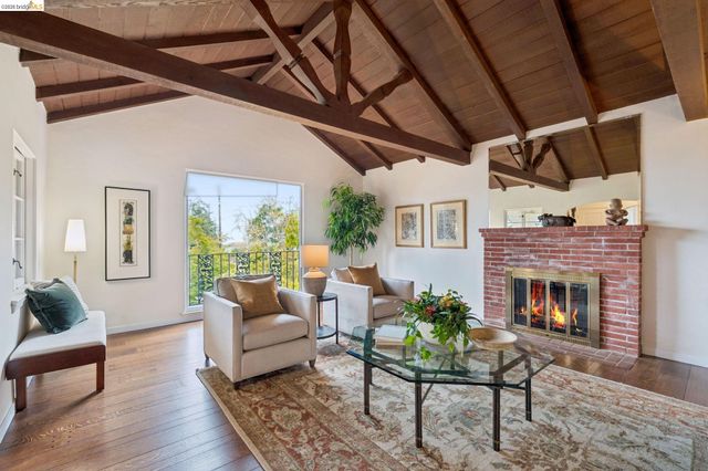 765 Euclid Ave, Berkeley, CA 94708