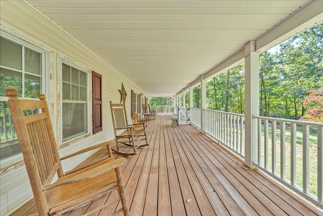 5642 Altice RD, Moneta, VA 24121