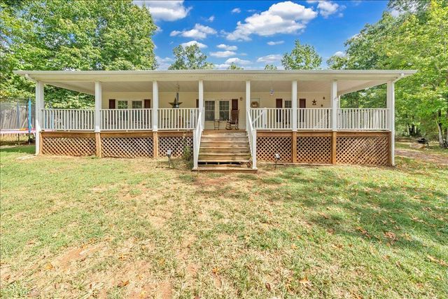 5642 Altice RD, Moneta, VA 24121