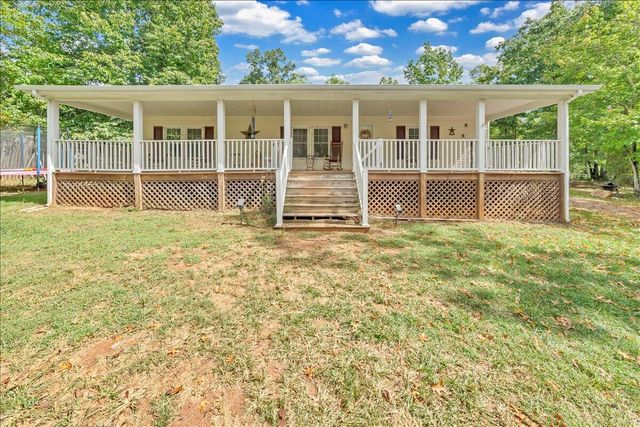 5642 Altice RD, Moneta, VA 24121