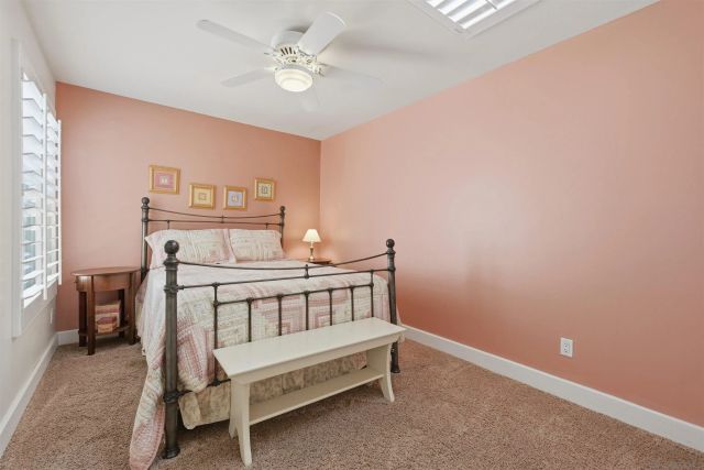 4652 Cass St, Pacific Beach, CA 92109