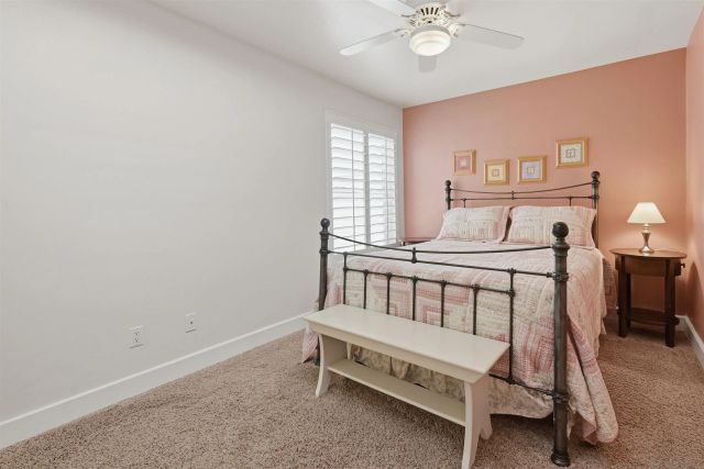 4652 Cass St, Pacific Beach, CA 92109