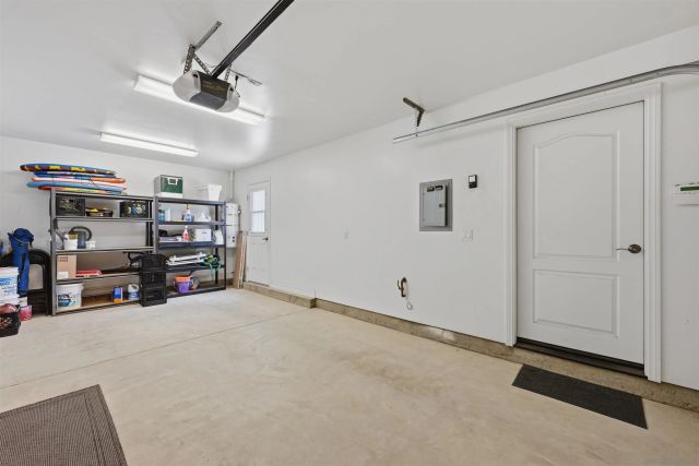 4652 Cass St, Pacific Beach, CA 92109