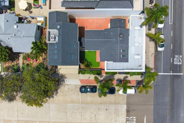 4652 Cass St, Pacific Beach, CA 92109