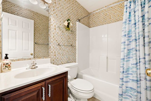 3046 Hollybrook Dr., Myrtle Beach, SC 29579