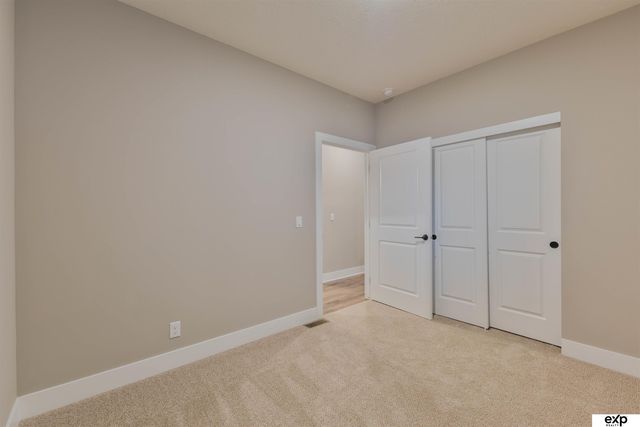 8209 S 178th Street, Omaha, NE 68136