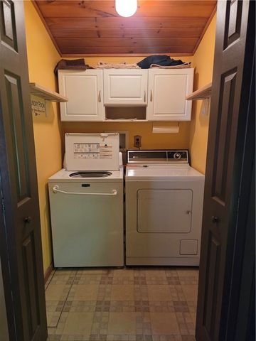 4075 Ridge Rd, Raccoon Twp, PA 15001