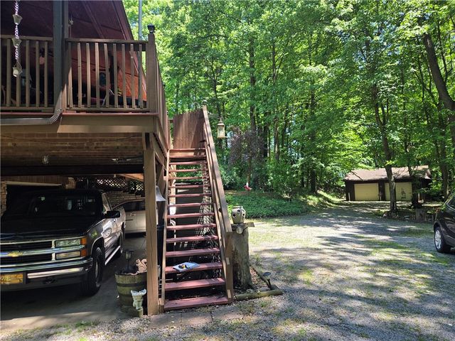 4075 Ridge Rd, Raccoon Twp, PA 15001