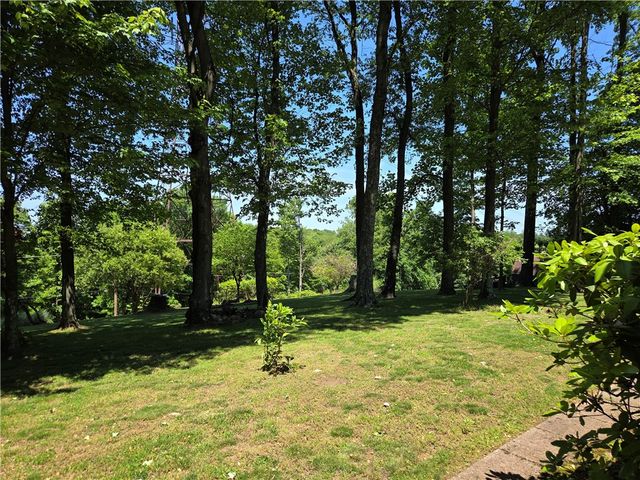 4075 Ridge Rd, Raccoon Twp, PA 15001