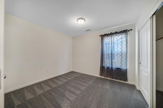 815 Starke Dr, Ceres, CA 95307