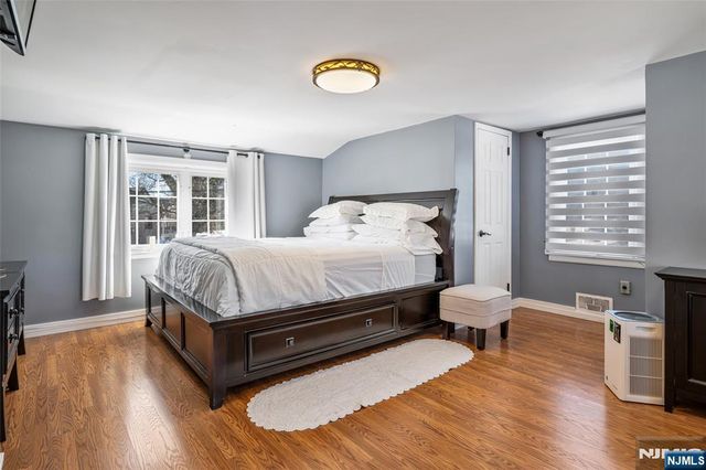 15 Furrey Place, Paterson, NJ 07522