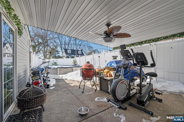 15 Furrey Place, Paterson, NJ 07522