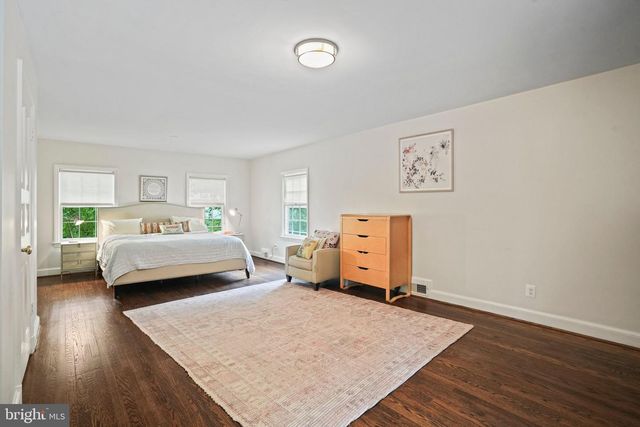 5320 ALBEMARLE ST, Bethesda, MD 20816