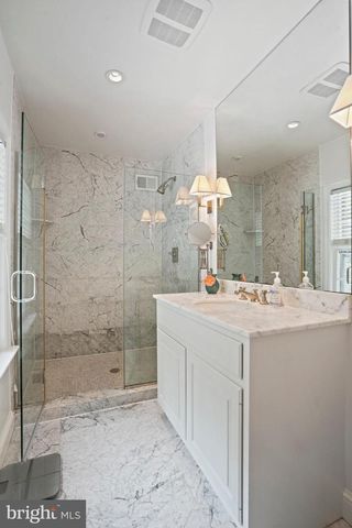 5320 ALBEMARLE ST, Bethesda, MD 20816