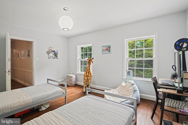5320 ALBEMARLE ST, Bethesda, MD 20816