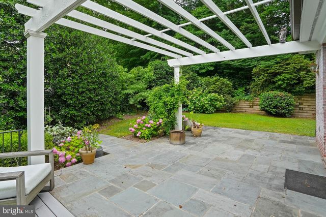 5320 ALBEMARLE ST, Bethesda, MD 20816