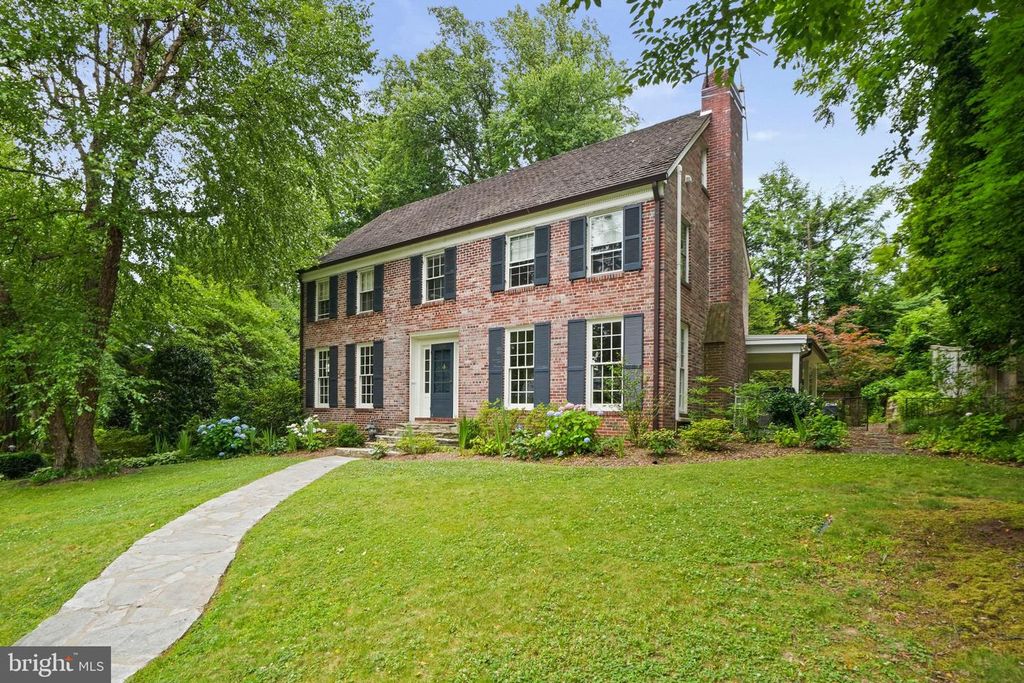 5320 ALBEMARLE ST, Bethesda, MD 20816