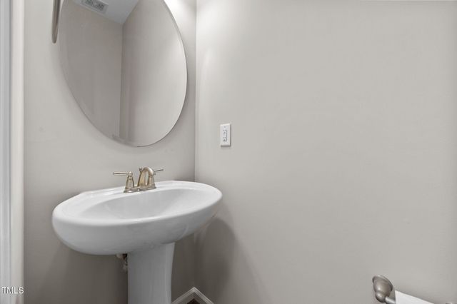 1049 Laceflower Drive, Durham, NC 27713