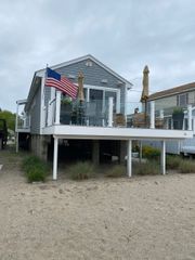 16 Shoreline Drive 16, Stratford, CT 06615