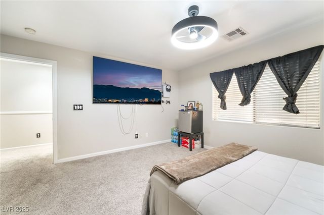 6880 Silver Eagle Avenue, Las Vegas, NV 89122